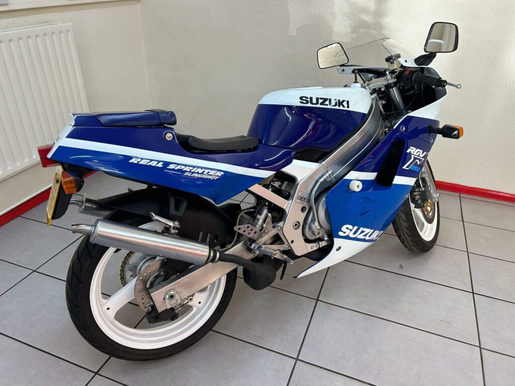 1989 Suzuki RGV250 G63FVF