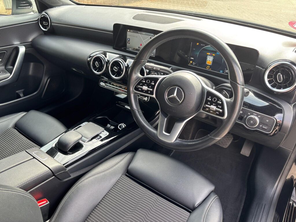 2018 Mercedes-Benz A Class BF68NZG