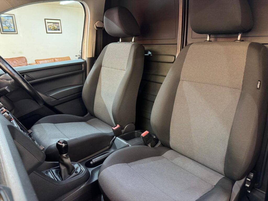 2017 Volkswagen Caddy KM67YNK