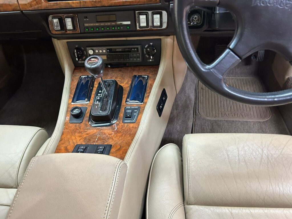 1988 Jaguar XJS HPV12