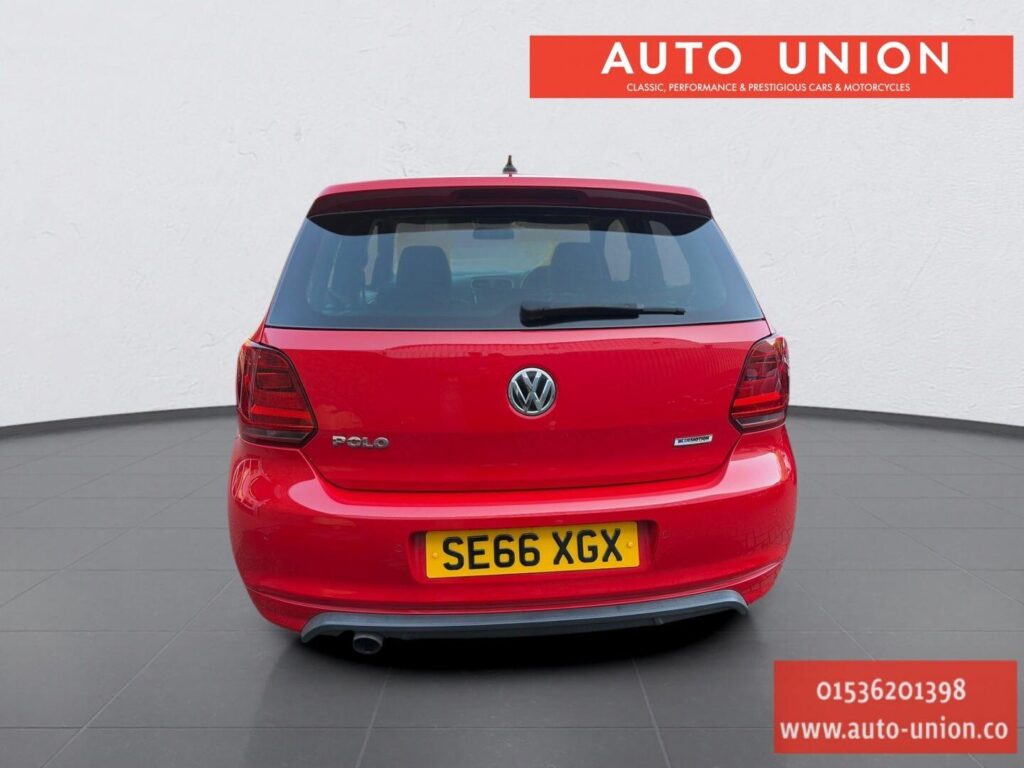 2016 Volkswagen Polo SE66XGX
