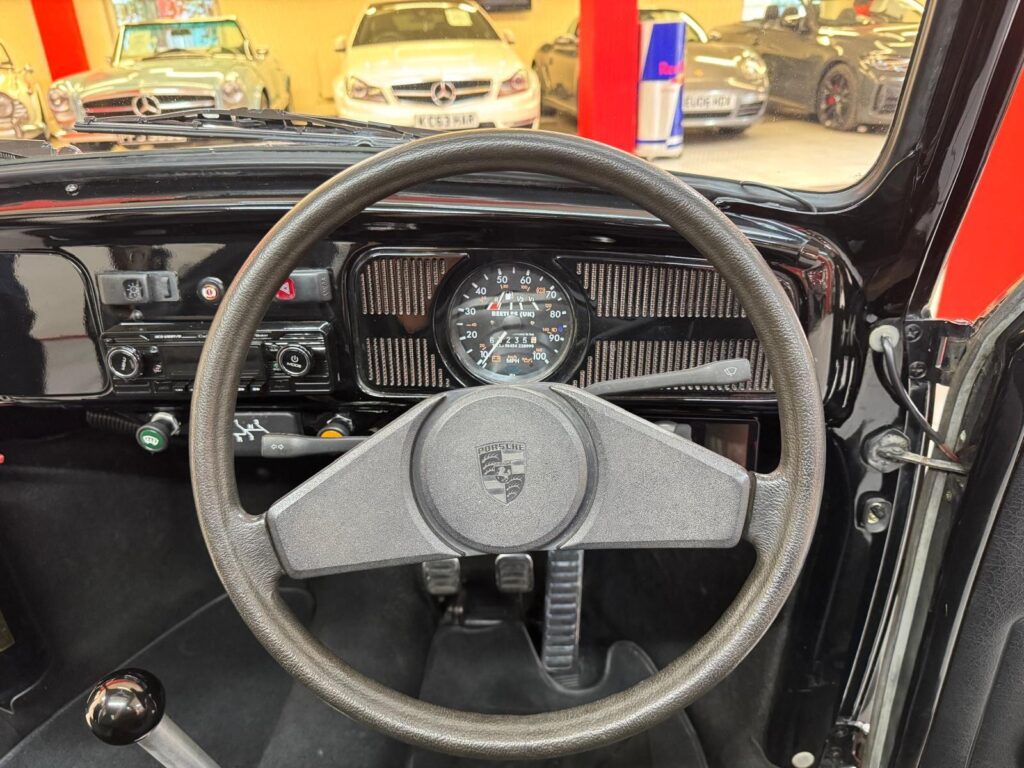 1997 Volkswagen Beetle R855KFB