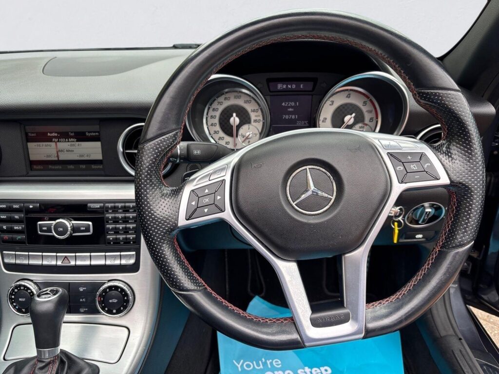 2014 Mercedes-Benz SLK YH14OEE